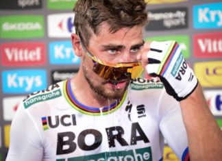 VM-grossist Sagan i gult!